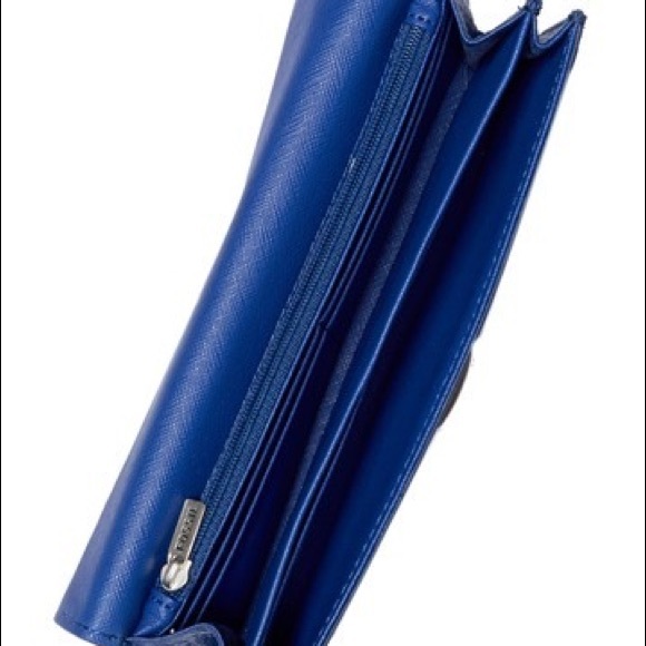 Fossil Riley Flap Leather Wallet - Picture 6 of 8